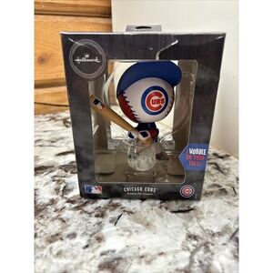 Hallmark Ornament MLB Chicago Cubs Bobble Head Wobble At Bat Baseball